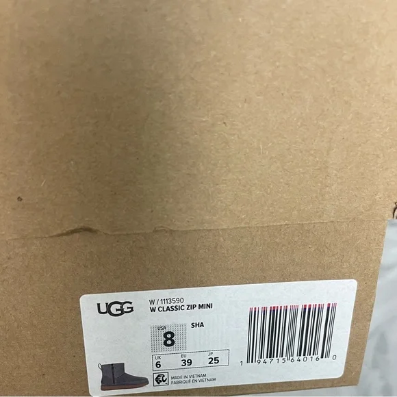 Women's Ugg Classic Zip Mini Boot Grey Size 8 - Picture 12 of 12